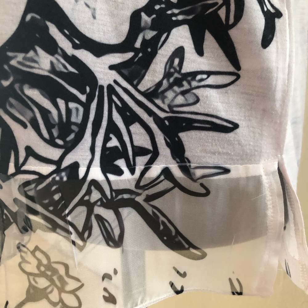 MILANO Womens Embellished Silver Studded T-Shirt Size Medium Black & White - Picture 5 of 14